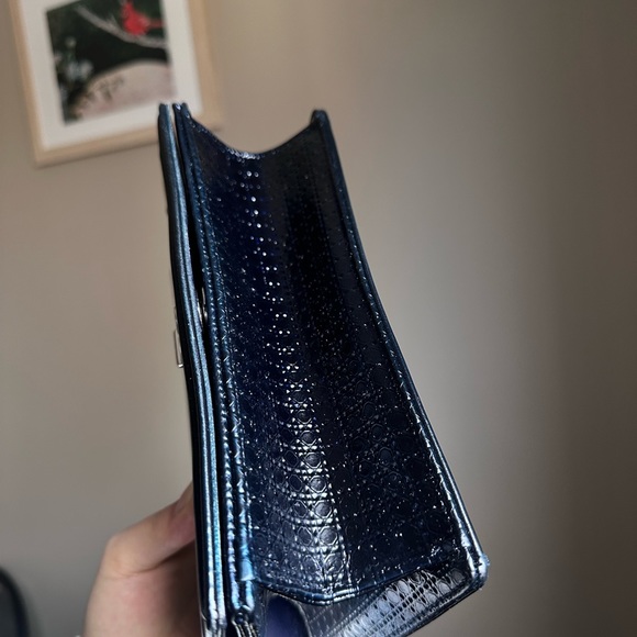 Dior Diorama Medium Microcannage Limited Edition - Picture 6 of 16